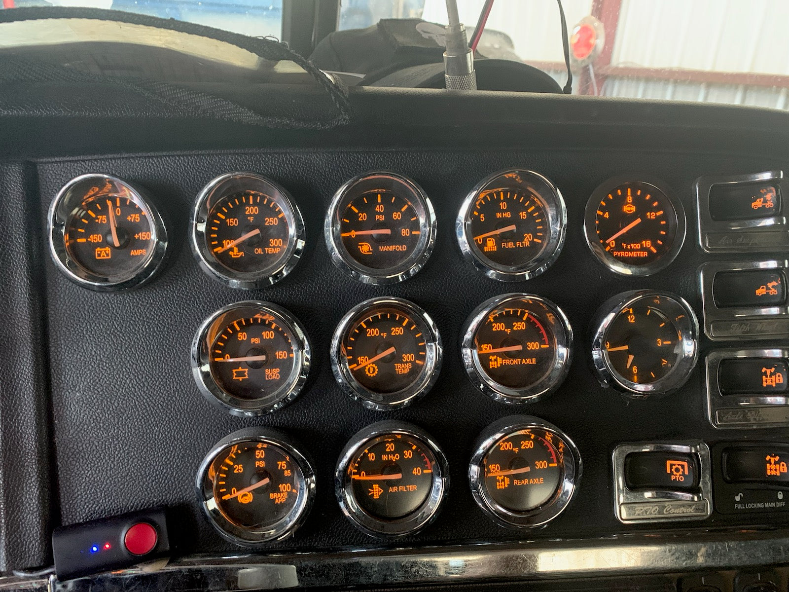Boost Gauge for Peterbilt 60 PSI