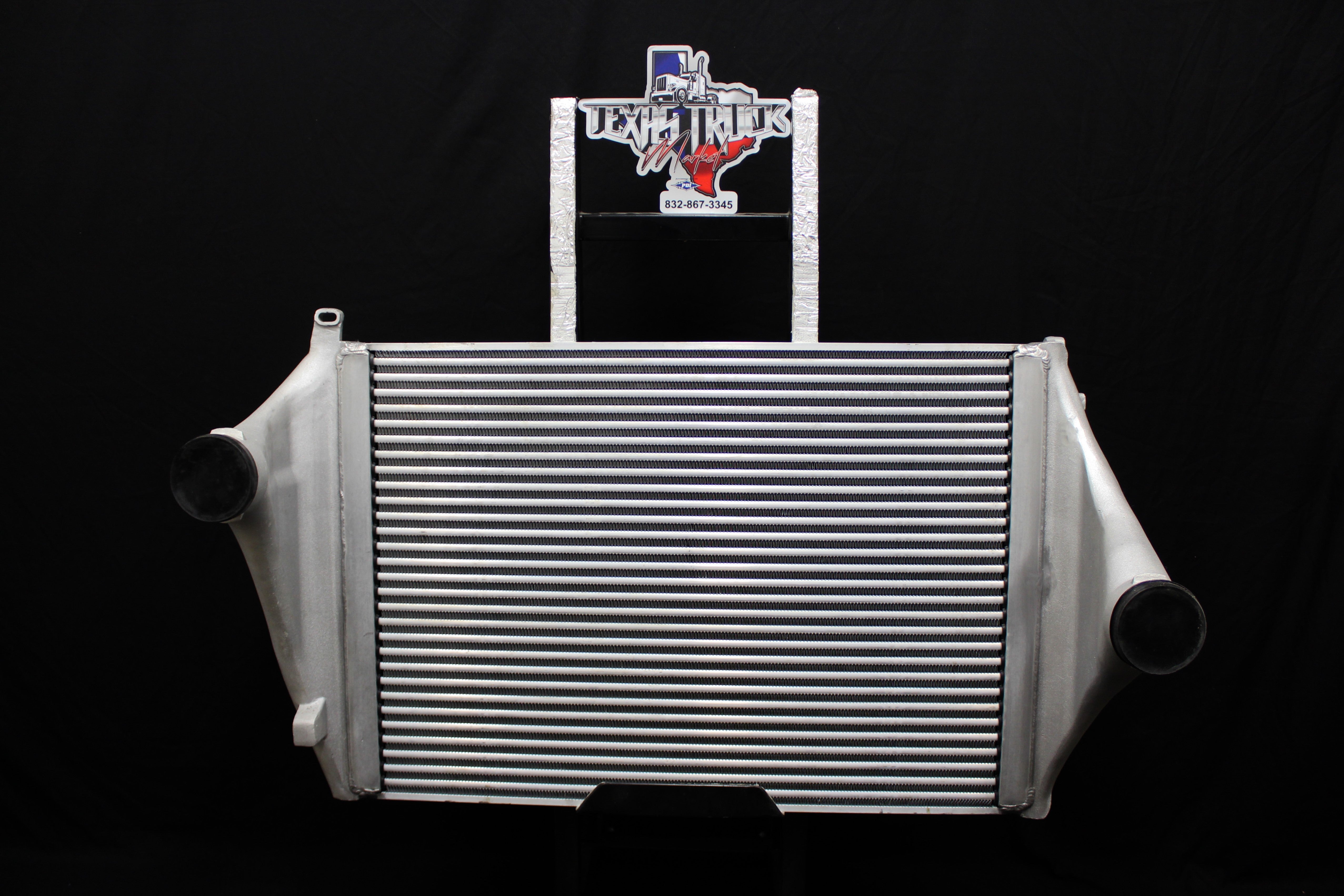 Dura-Lite Intercooler Freightliner Classic/Century/Columbia (2002-2007) - 3D